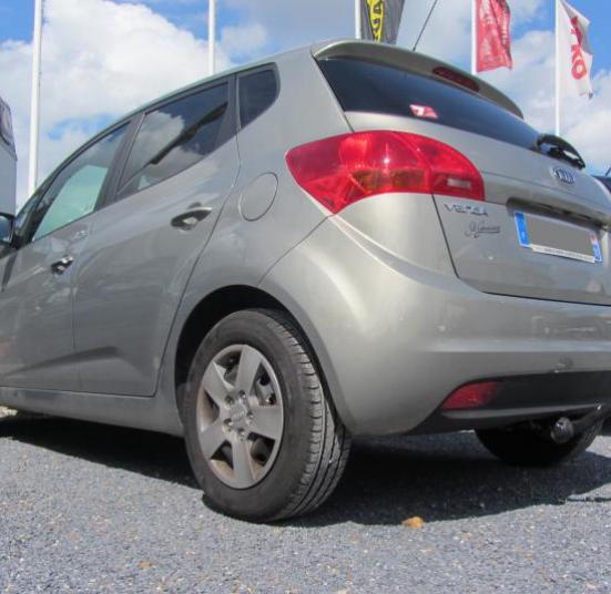 ATTELAGE KIA VENGA