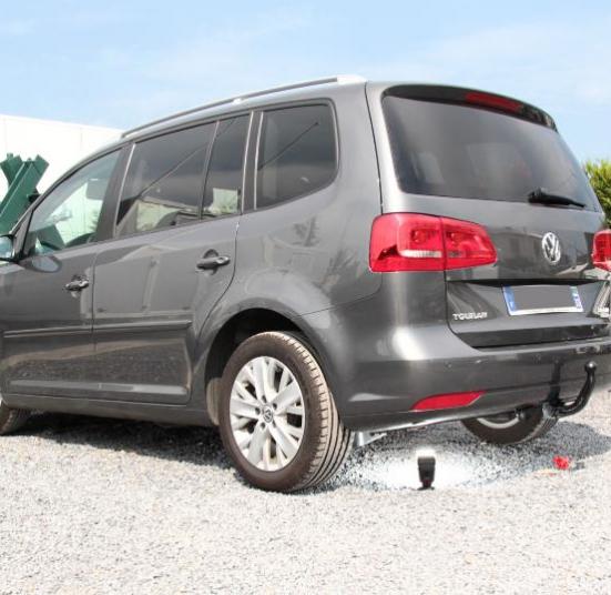 ATTELAGE VOLKSWAGEN TOURAN