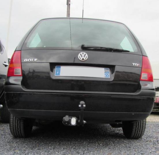 ATTELAGE VOLKSWAGEN GOLF 4 BREAK