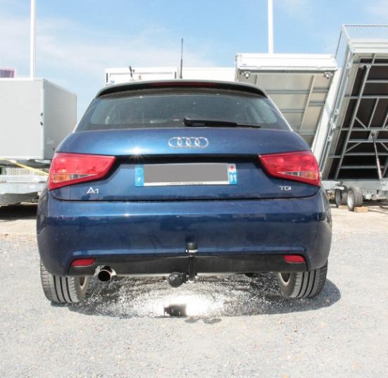 ATTELAGE AUDI A1