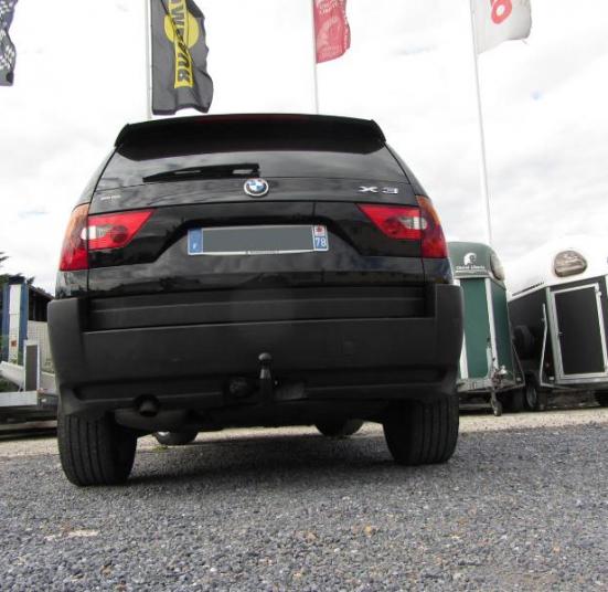 ATTELAGE BMW X3 E83