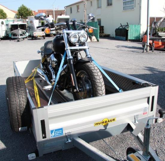 REMORQUE MOTO HUMBAUR 1585 PM