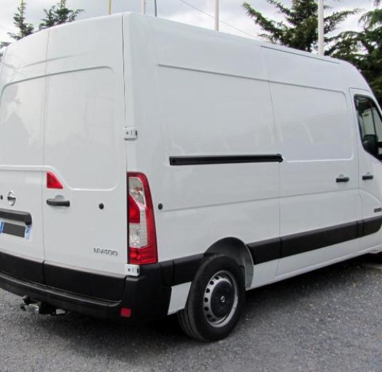 ATTELAGE NISSAN NV 400