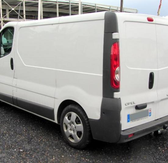 ATTELAGE OPEL VIVARO