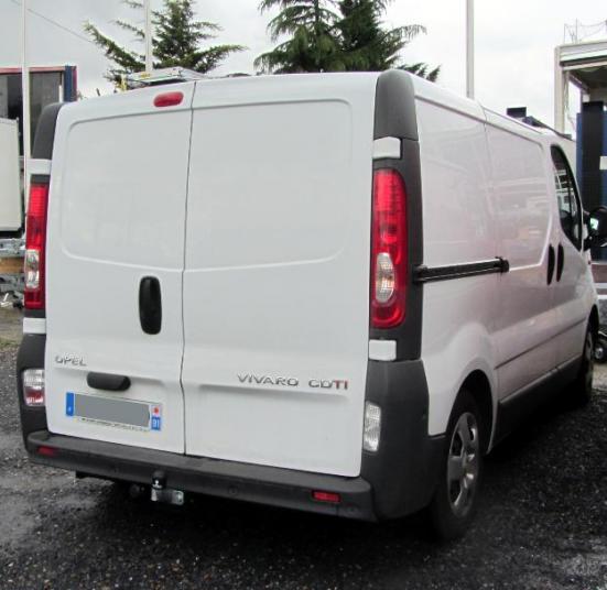 ATTELAGE OPEL VIVARO