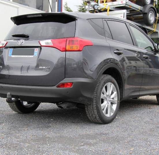 ATTELAGE TOYOTA RAV4 modèle 2013