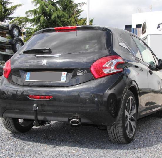 ATTELAGE PEUGEOT 208