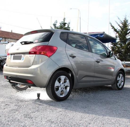 ATTELAGE KIA VENGA