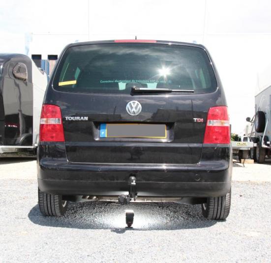 ATTELAGE VOLKSWAGEN TOURAN