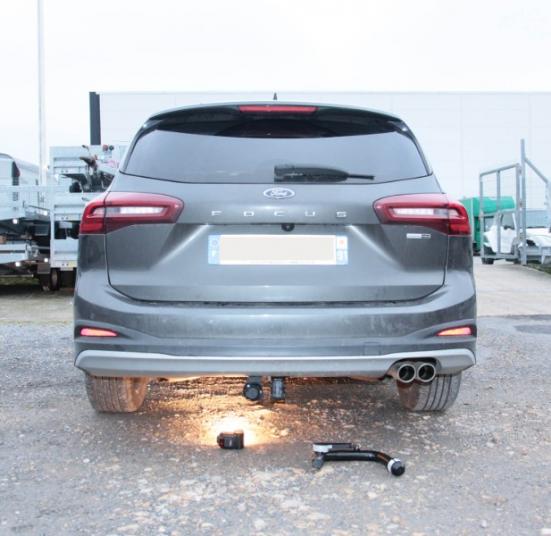 ATTELAGE FORD FOCUS 4 ACTIVE