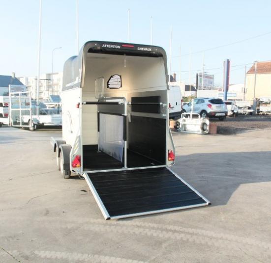 VAN CHEVAL LIBERTE HIPPOMOBILE ALU