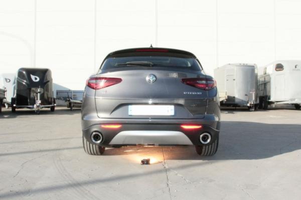 ATTELAGE ALFA ROMEO STELVIO