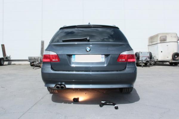 ATTELAGE BMW SERIE 5 BREAK E61 