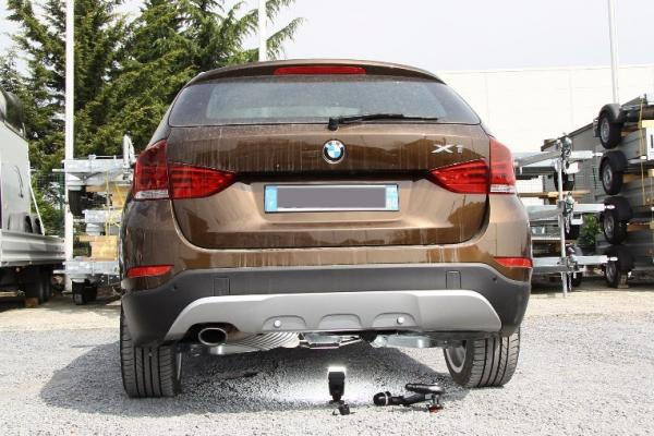 ATTELAGE BMW X1 E84