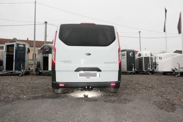 ATTELAGE FORD TRANSIT CUSTOM CAMPEREVE