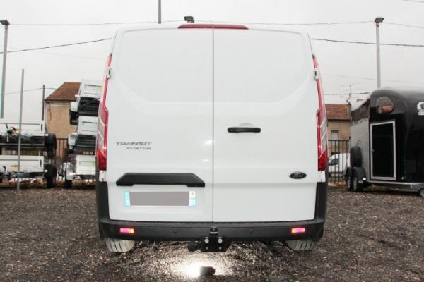 ATTELAGE FORD TRANSIT CUSTOM