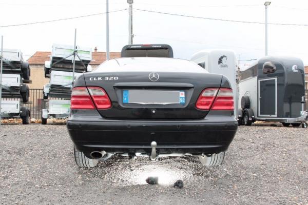 ATTELAGE MERCEDES CLK C208