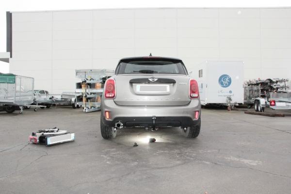 ATTELAGE MINI COUNTRYMAN F60