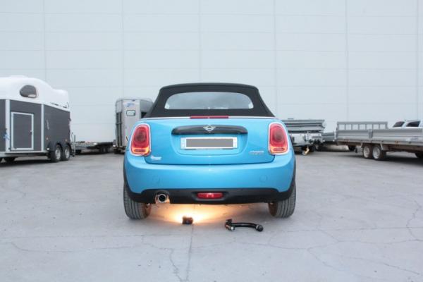 ATTELAGE MINI ONE F57 CABRIOLET / F 56 et F55