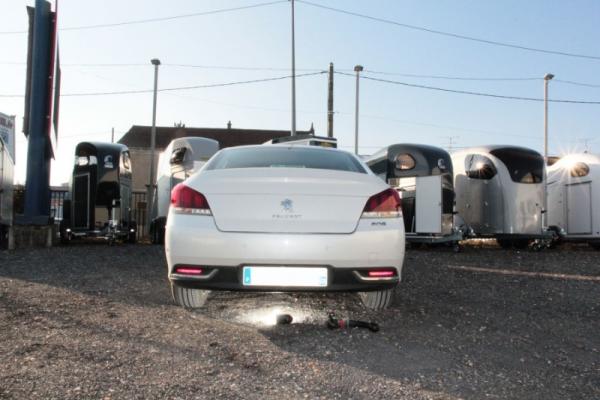 ATTELAGE PEUGEOT 508 BERLINE