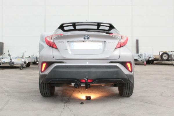 ATTELAGE TOYOTA CHR HYBRIDE