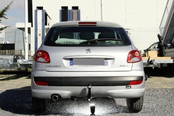 ATTELAGE PEUGEOT 206 +