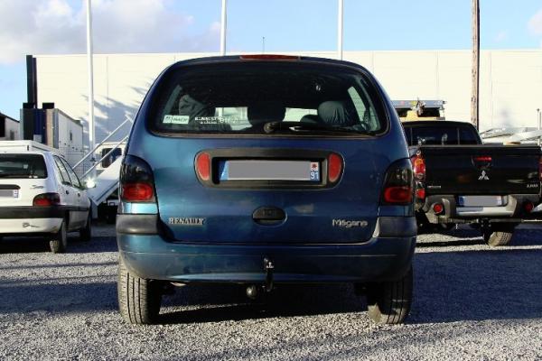 ATTELAGE RENAULT SCENIC 1