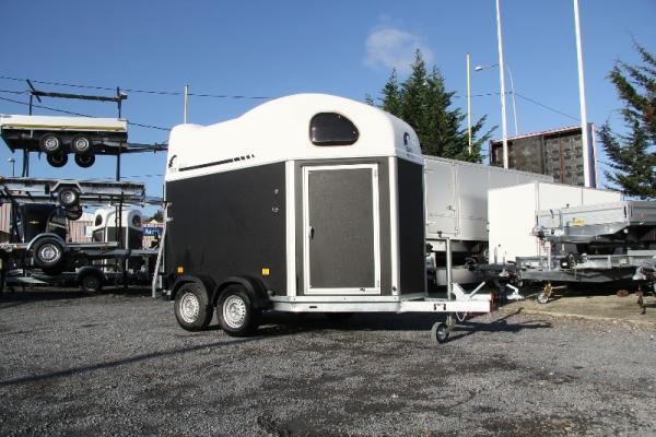 Van 2 Places Cheval Liberté GOLD FIRST Pack Prenium