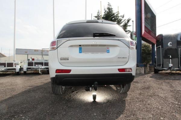 ATTELAGE MITSUBISHI OUTLANDER