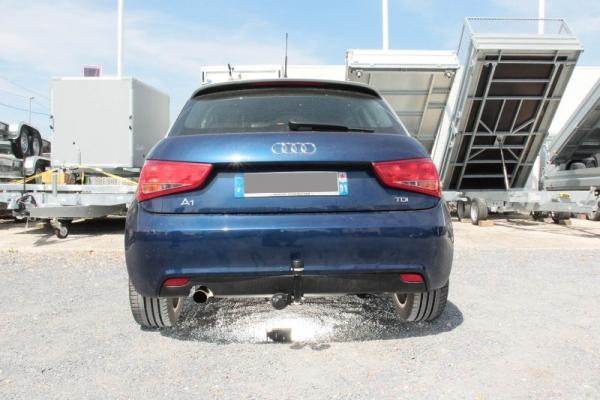 ATTELAGE AUDI A1