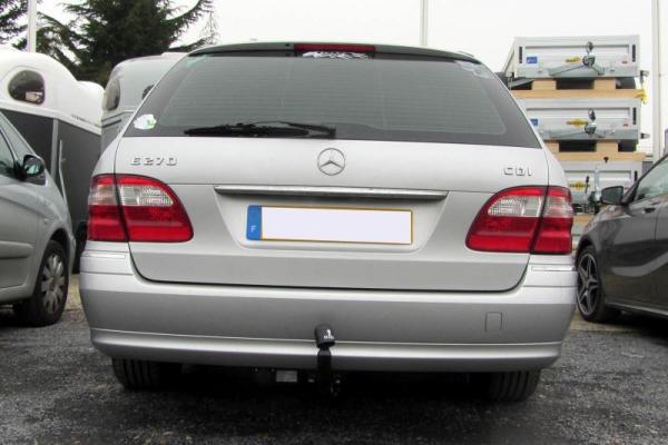 ATTELAGE MERCEDES CLASSE E BREAK S211