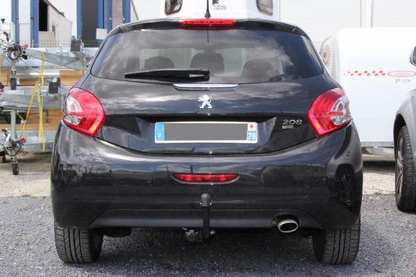 ATTELAGE PEUGEOT 208