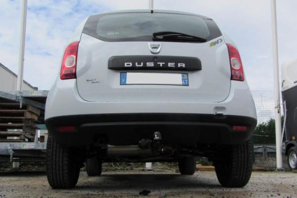 ATTELAGE DACIA DUSTER