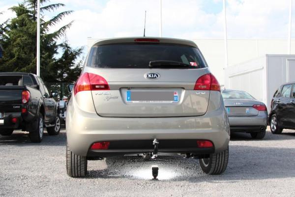 ATTELAGE KIA VENGA