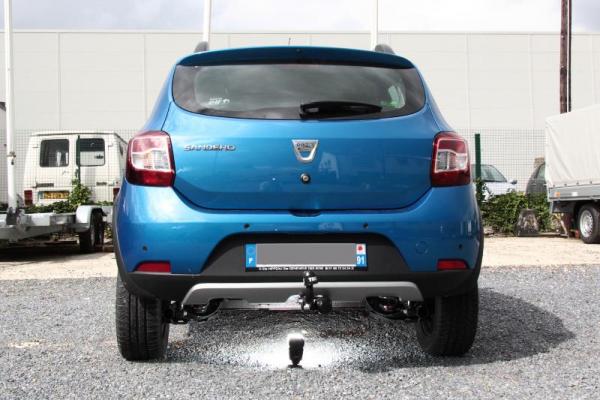 ATTELAGE DACIA SANDERO STEPWAY