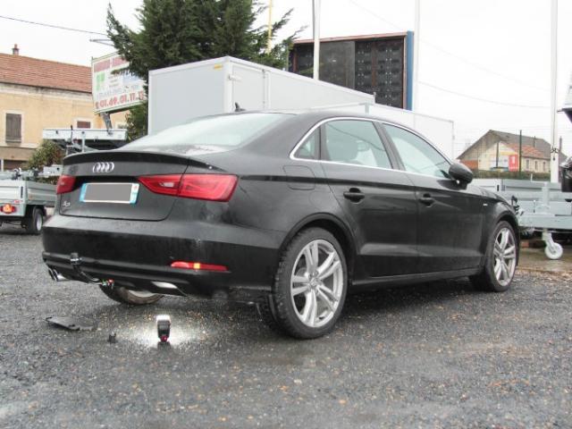 ATTELAGE AUDI A3