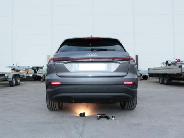 ATTELAGE AUDI Q4 ETRON