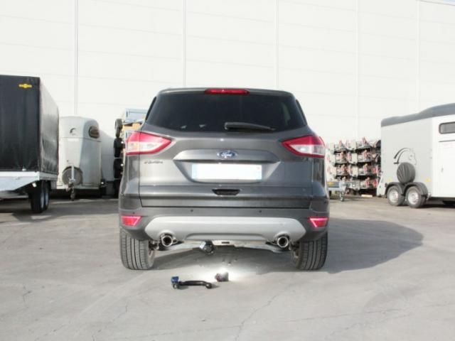 ATTELAGE FORD KUGA