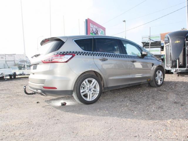 ATTELAGE FORD S MAX