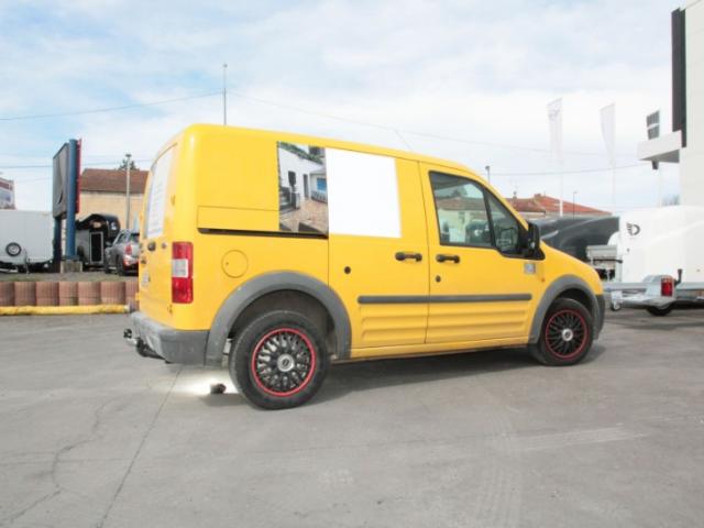 ATTELAGE FORD TRANSIT CONNECT