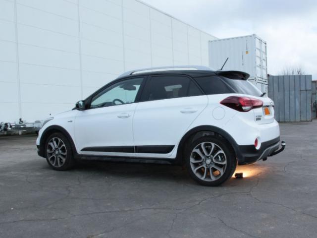 ATTELAGE HYUNDAI I20 ACTIVE