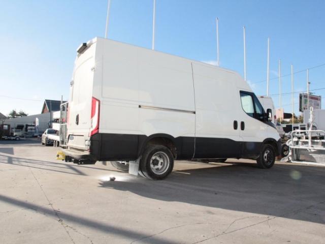 ATTELAGE IVECO DAILY FOURGON ET CHASSIS CABINE 2015