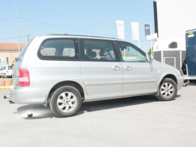 ATTELAGE KIA CARNIVAL