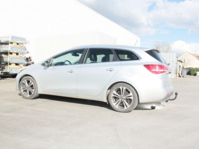 ATTELAGE KIA CEE'D SW