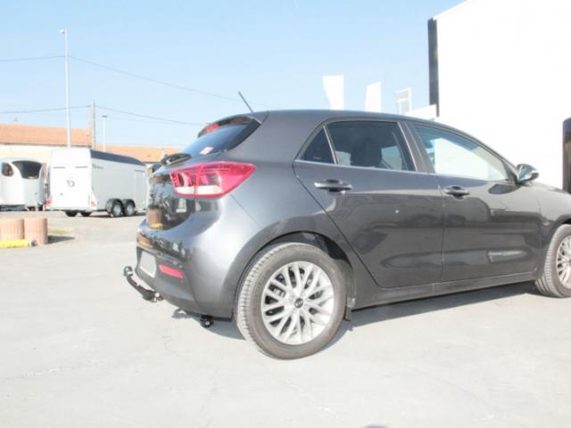 ATTELAGE KIA RIO