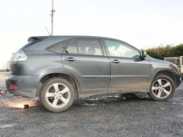 ATTELAGE LEXUS RX300