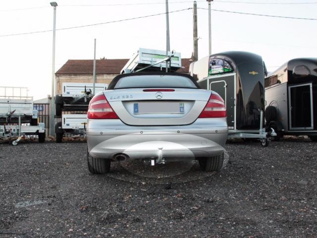 ATTELAGE MERCEDES CLK CABRIOLET C209