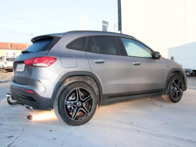 ATTELAGE MERCEDES GLA H247