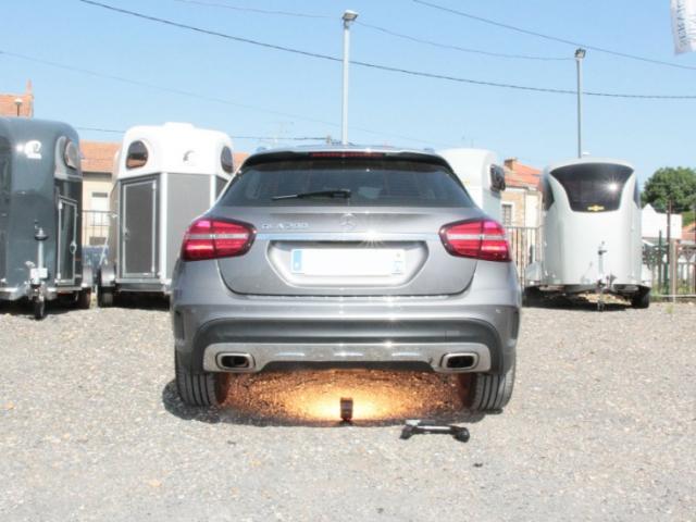 ATTELAGE MERCEDES GLA X156 PACK AMG