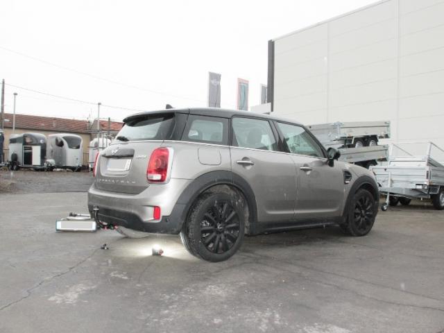 ATTELAGE MINI COUNTRYMAN F60